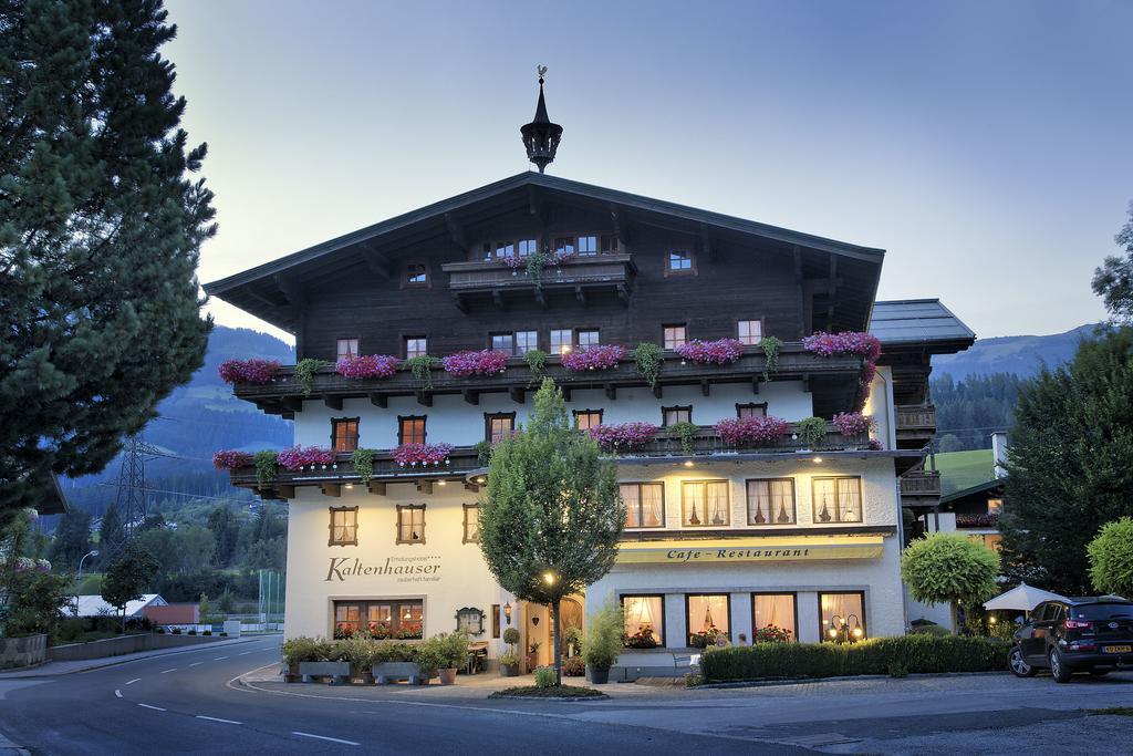 Das Gemuetliche Dorfhotel Kaltenhauser Hollersbach im Pinzgau Exterior foto